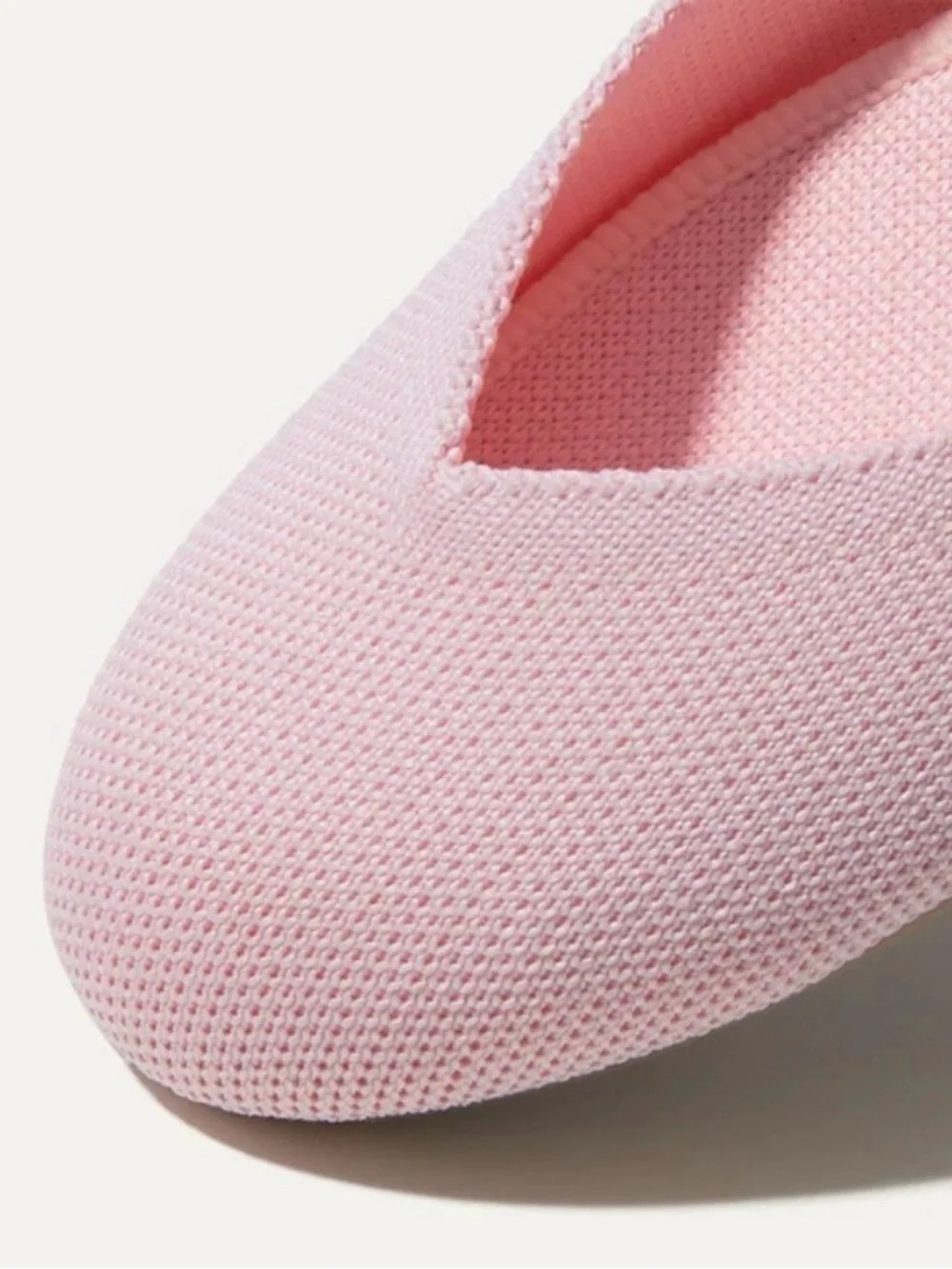 Rothy’s Blush Pink Round Toe Daily Flat (size 8)